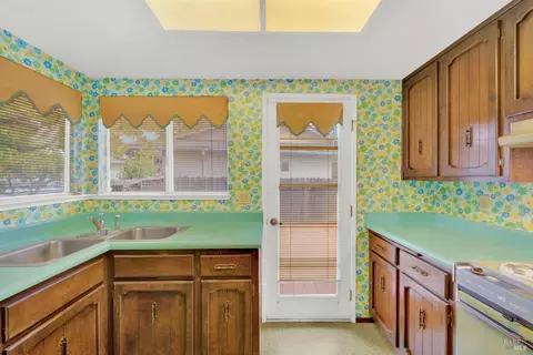 1742 Barton Dr, Fairfield, CA 94534 photo 24