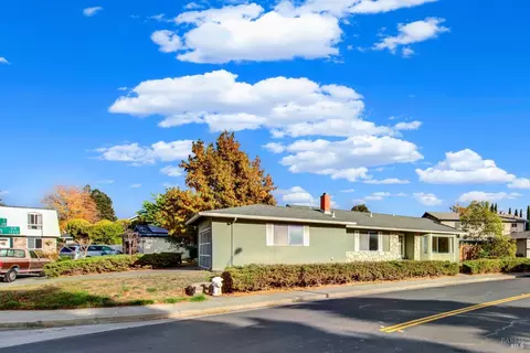 1742 Barton Dr, Fairfield, CA 94534 photo 3