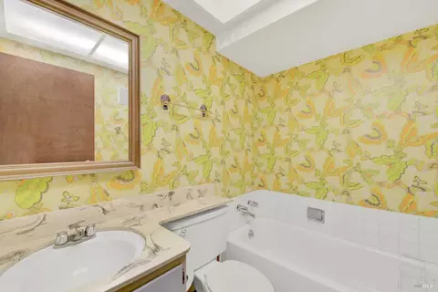 1742 Barton Dr, Fairfield, CA 94534 photo 34