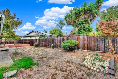 1742 Barton Dr, Fairfield, CA 94534 photo 44