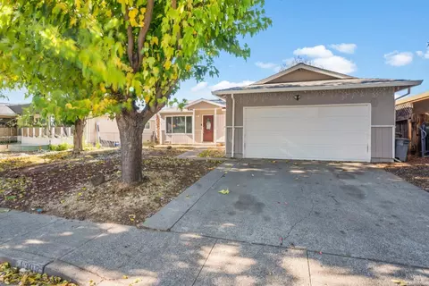 1208 Ricky Ct, Suisun City, CA 94585