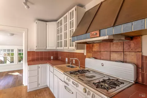 10 Locke Ln, Mill Valley, CA 94941 photo 7