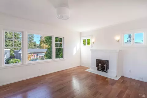 10 Locke Ln, Mill Valley, CA 94941 photo 4