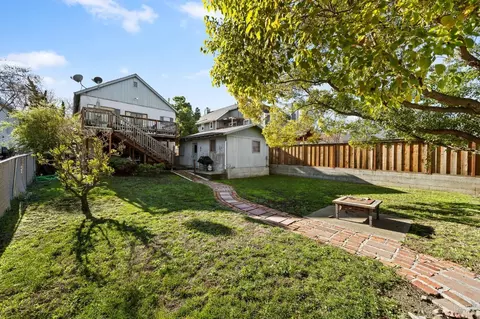 515 E G St, Benicia, CA 94510 photo 7