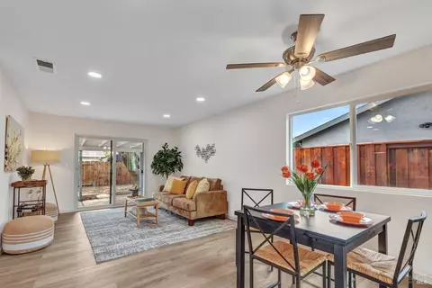 1037 Quail Dr, Fairfield, CA 94533 photo 12