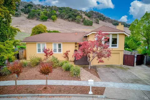 616 Rinaldo St, Santa Rosa, CA 95409 photo 3