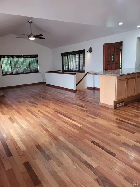 25090 Cobb Dr, Willits, CA 95490 photo 3
