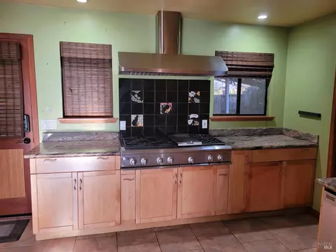 25090 Cobb Dr, Willits, CA 95490 photo 4