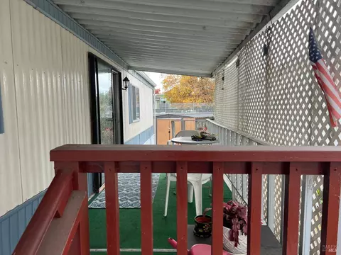 139 Walnut Cir, Rohnert Park, CA 94928