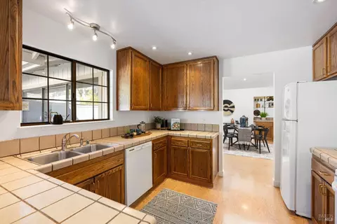 712 Oregon St, Sonoma, CA 95476 photo 14