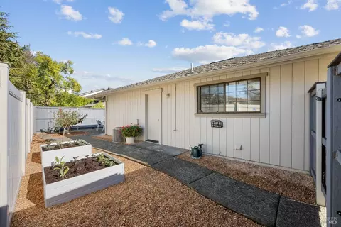 712 Oregon St, Sonoma, CA 95476 photo 10
