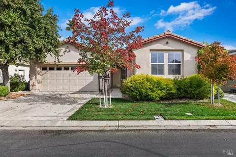 518 American Falls Dr, Rio Vista, CA 94571