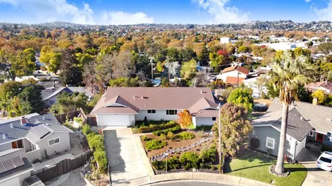 100 Shelley Dr, Vallejo, CA 94591 photo 4