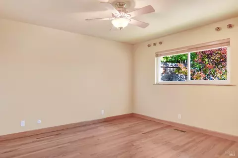 100 Shelley Dr, Vallejo, CA 94591 photo 22