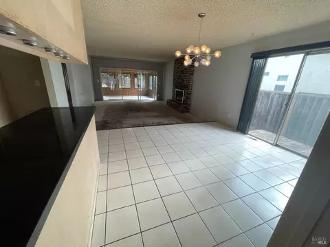 4827 Windermere Dr, Newark, CA 94560 photo 3