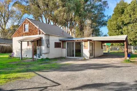 115 W Robles Ave, Santa Rosa, CA 95407