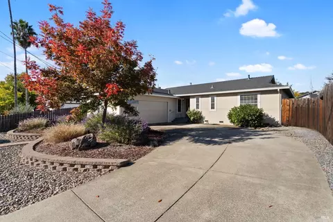 343 Terrace Blvd, Healdsburg, CA 95448