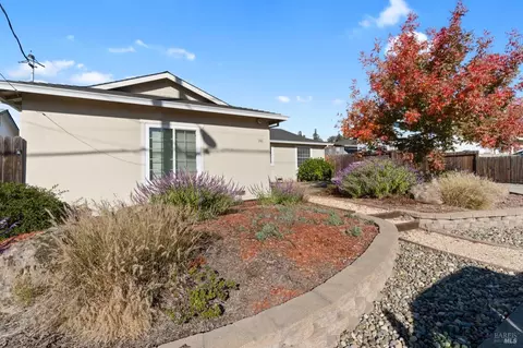 343 Terrace Blvd, Healdsburg, CA 95448 photo 3