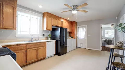 228 Ward St, Martinez, CA 94553 photo 10