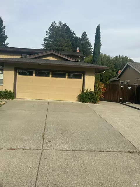 3184 Serra Way, Fairfield, CA 94534 photo 3