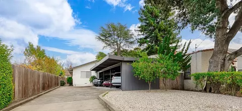 1010 King St, Santa Rosa, CA 95404
