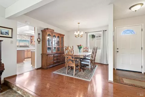 349 Lexington Dr, Vallejo, CA 94591 photo 5