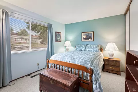 349 Lexington Dr, Vallejo, CA 94591 photo 14