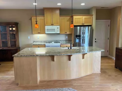 209 Cottage Cir, Murphys, CA 95247 photo 11