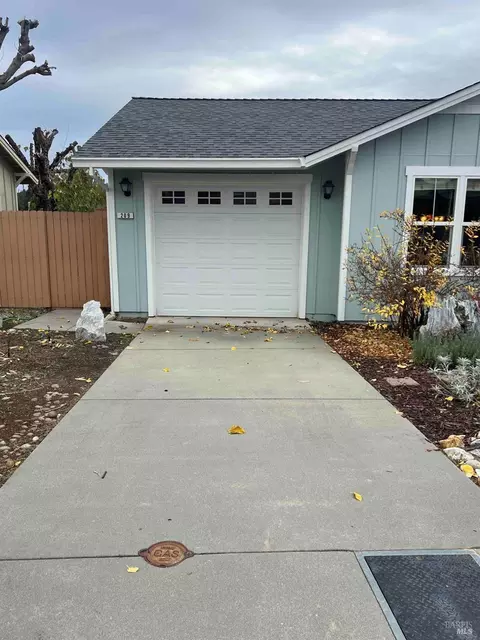 209 Cottage Cir, Murphys, CA 95247 photo 5