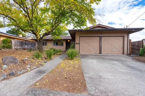 4 Renata Ct, Novato, CA 94947
