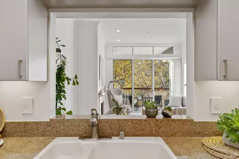 600 Deer Valley Rd #3D, San Rafael, CA 94903