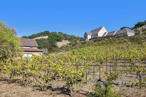 Exterior - 5120 Lovall Valley Loop Rd, Sonoma, CA 95476 photo 10 of 14