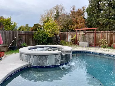 2736 Mankas Blvd, Fairfield, CA 94534 photo 8