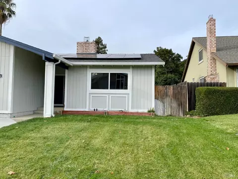 2736 Mankas Blvd, Fairfield, CA 94534 photo 2