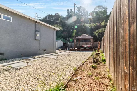 377 Pepper Dr, Vallejo, CA 94589 photo 31