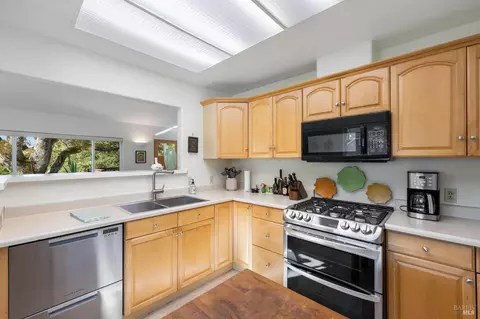 1428 Maxwell Ave, Napa, CA 94559 photo 20