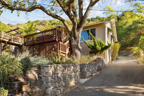 1428 Maxwell Ave, Napa, CA 94559 photo 3