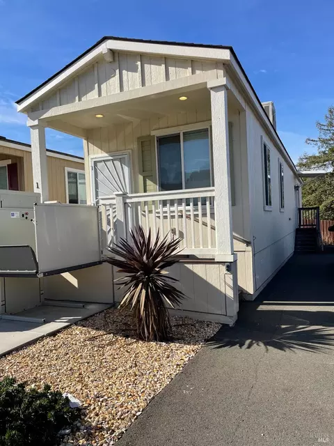 1161 Benicia Rd #1, Vallejo, CA 94591