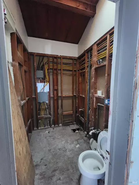 1396 Summit Rd, Berkeley, CA 94708 photo 8