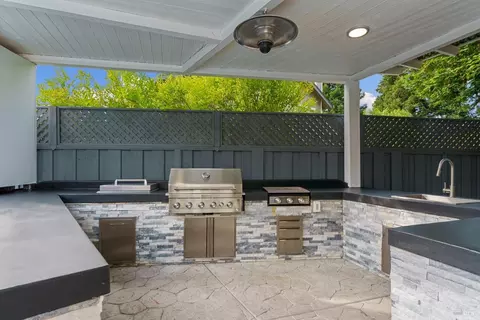 1068 Matthew Ct, Windsor, CA 95492 photo 29