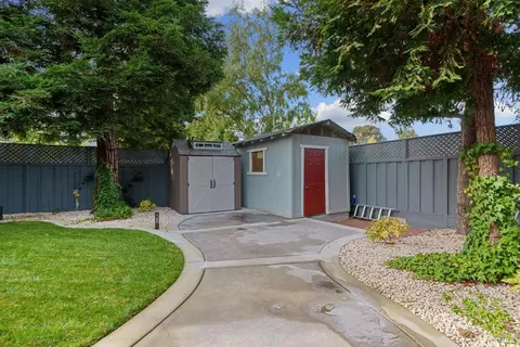 1068 Matthew Ct, Windsor, CA 95492 photo 38