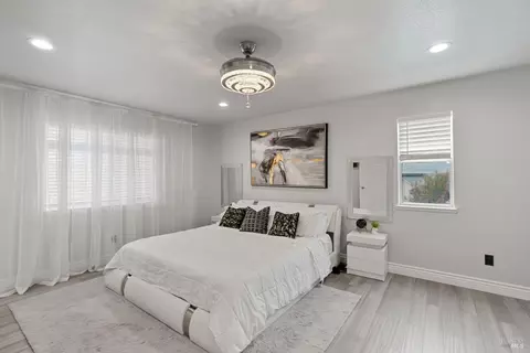 1068 Matthew Ct, Windsor, CA 95492 photo 13