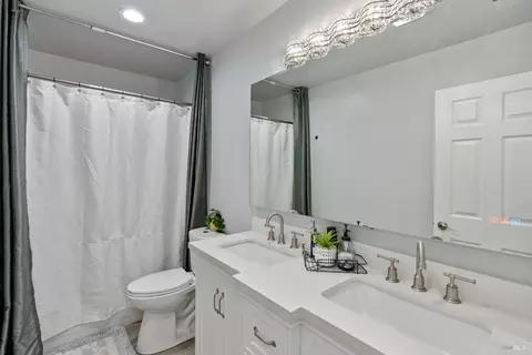 1068 Matthew Ct, Windsor, CA 95492 photo 18