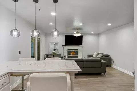 1068 Matthew Ct, Windsor, CA 95492 photo 11