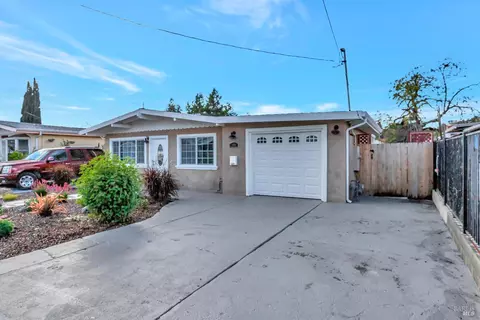 109 De Normandie Way, Martinez, CA 94553