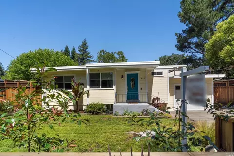 455 W Sierra Ave, Cotati, CA 94931