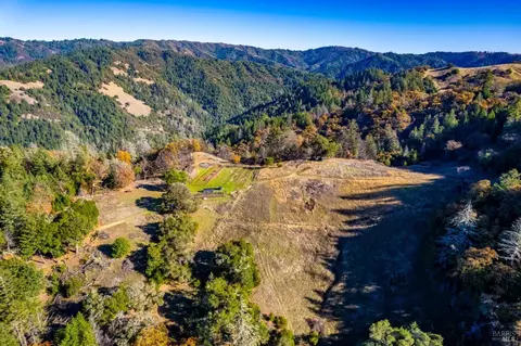 5001 Black Oak Ridge Rd, Boonville, CA 95415