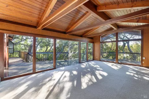 3760 Grove St, Sonoma, CA 95476