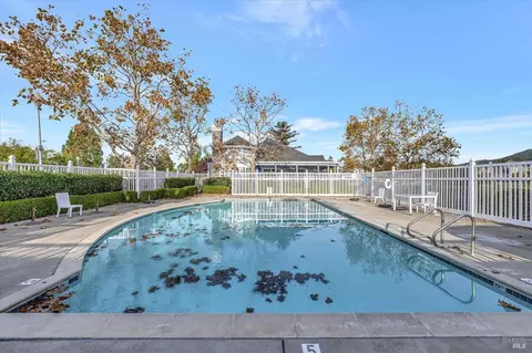 51 Mariners Cir, San Rafael, CA 94903 photo 34