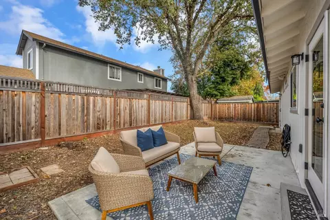 479 Shannon Way, Windsor, CA 95492 photo 22